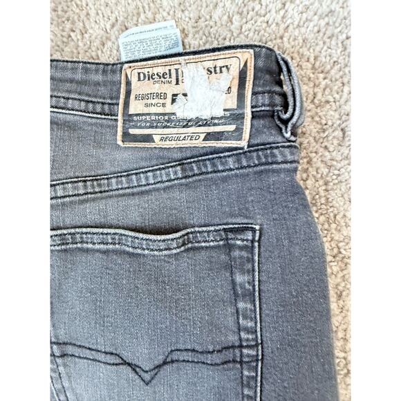 Diesel Jeans Mens Size 34x32 Black Denim Straight Slim Zip Fly Stretch Hipster - Picture 8 of 11